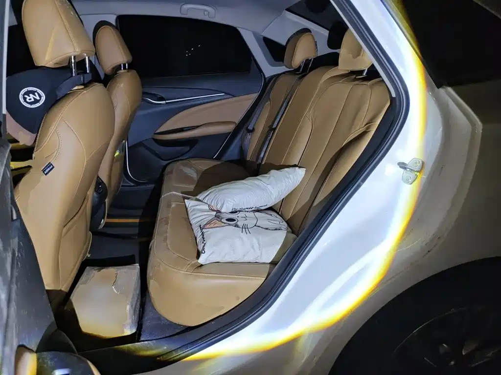 Buick Excelle — миниатюра 13