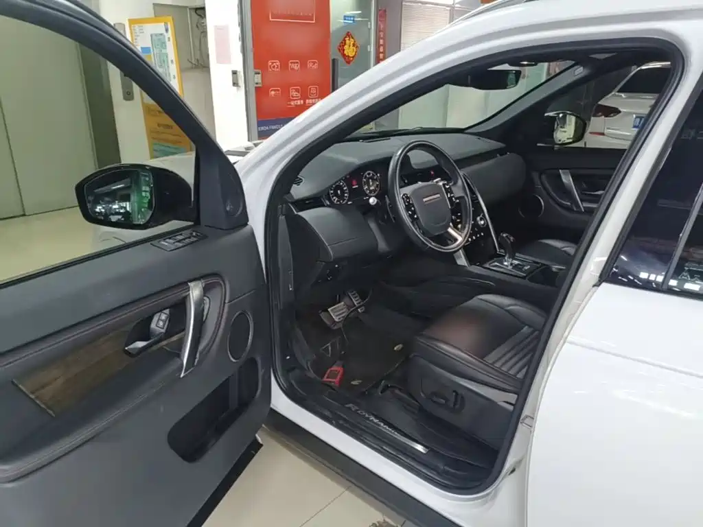 Land Rover Discovery Sport — миниатюра 16