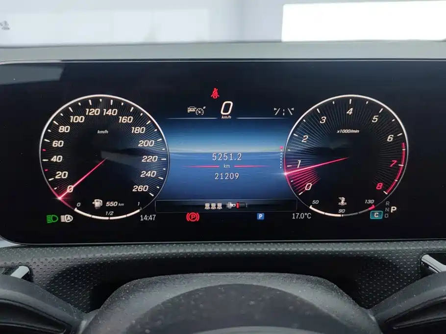 Mercedes-Benz A-Class — миниатюра 14