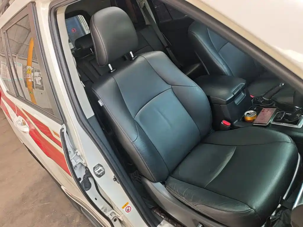 Toyota Prado — миниатюра 25