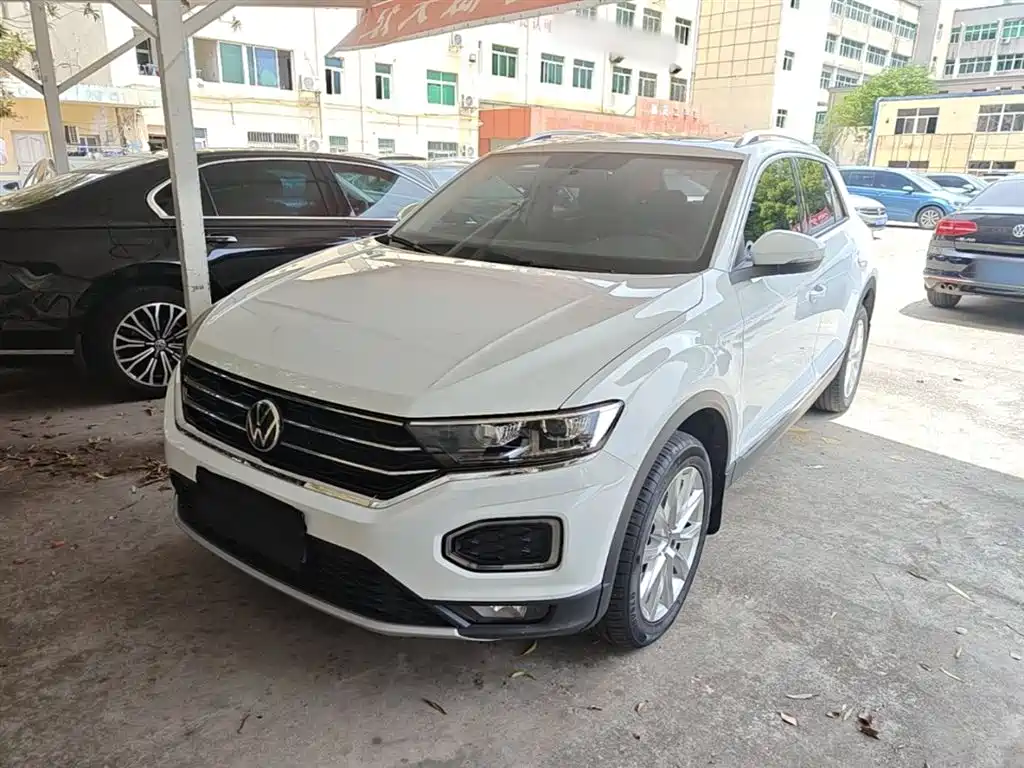 Volkswagen T-Roc 2023