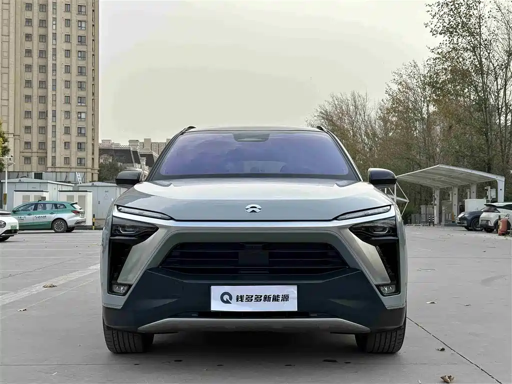 NIO NIO ES8