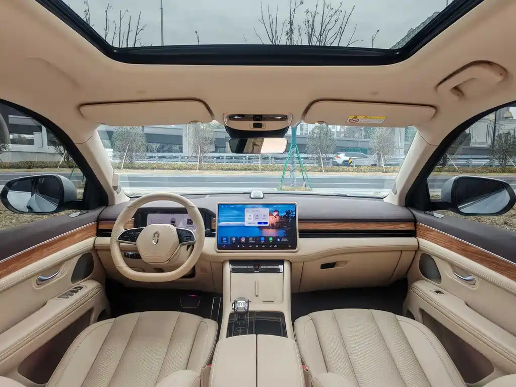 AITO ASK THE WORLD M7