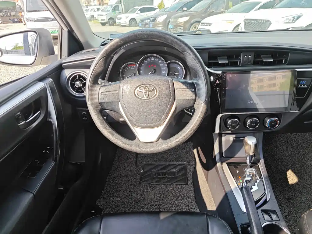 Toyota Corolla — миниатюра 10