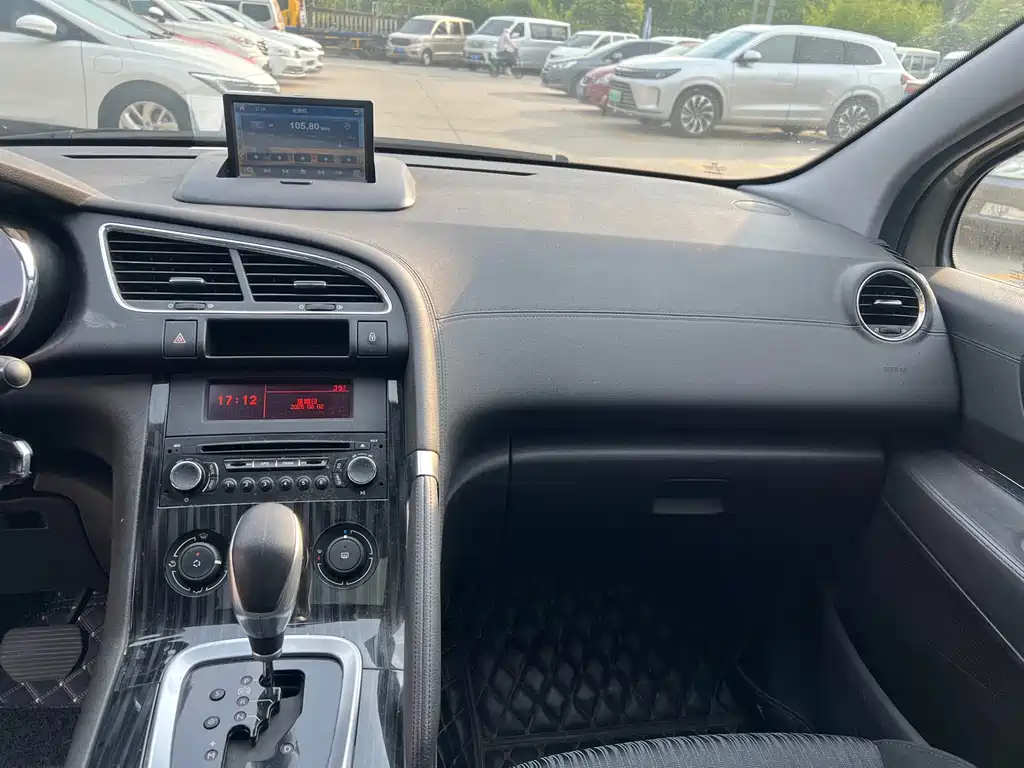 Peugeot 3008 — миниатюра 8