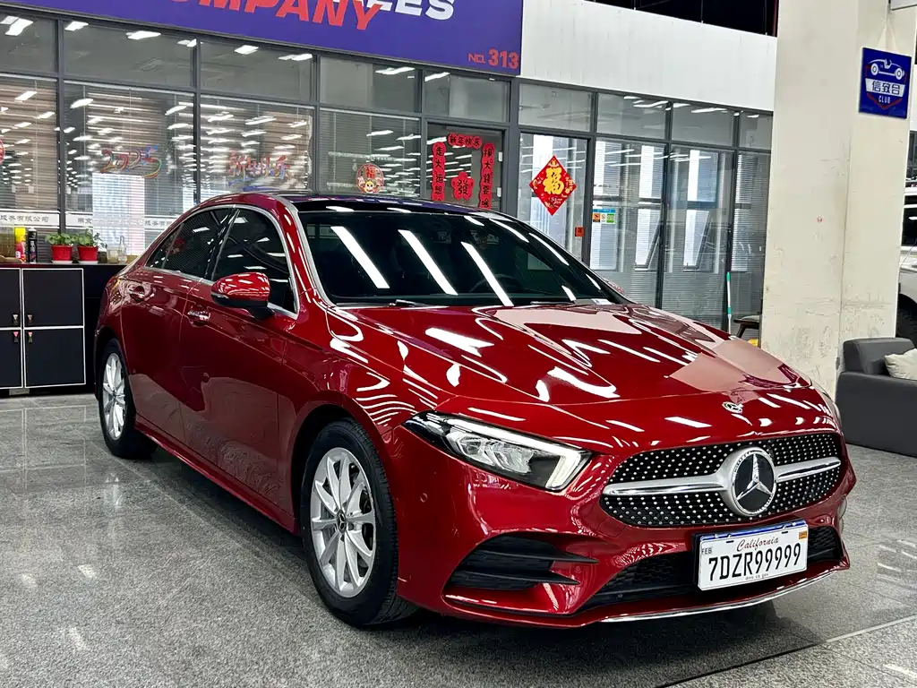 MERCEDES-BENZ A CLASS