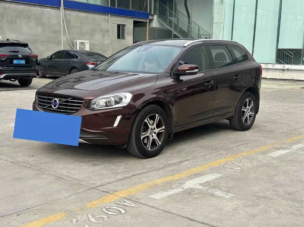 Volvo XC60 (Import)