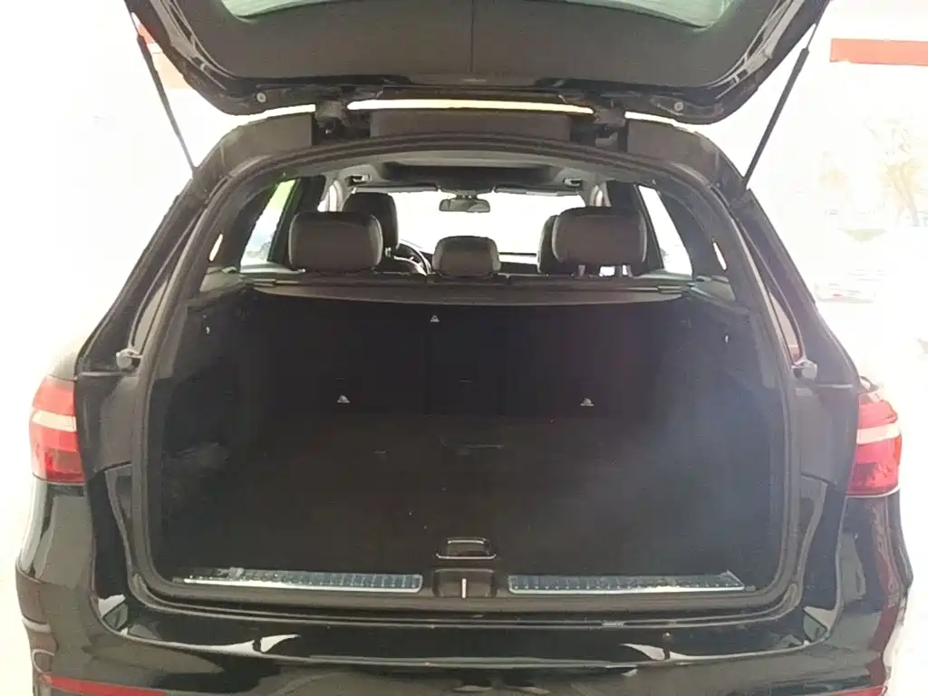 Mercedes-Benz GLC — миниатюра 19