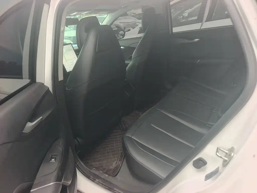 Changan Eado — миниатюра 8