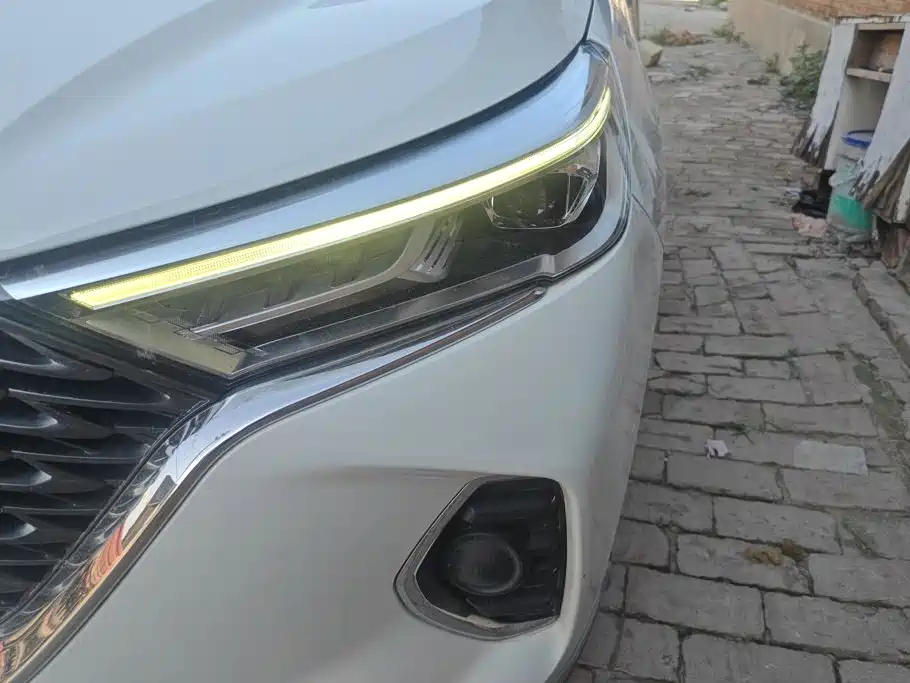 Haval M6 — миниатюра 5