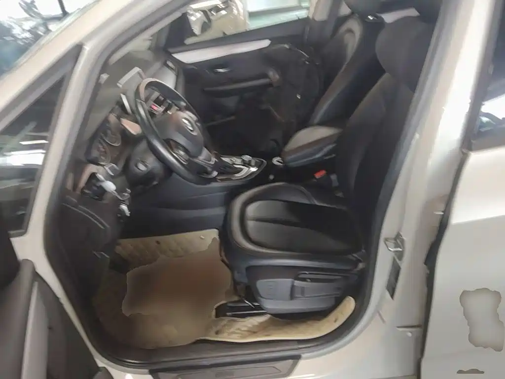 BMW 2 Series Active Tourer — миниатюра 15