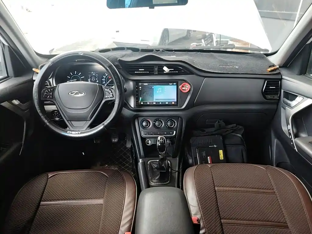 Chery Tiggo 3 3 2016 1.6L MT