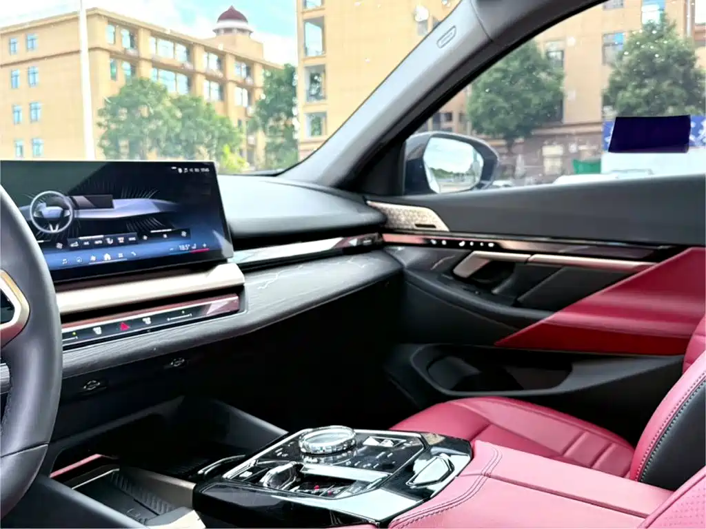 BMW 5 Series — миниатюра 10