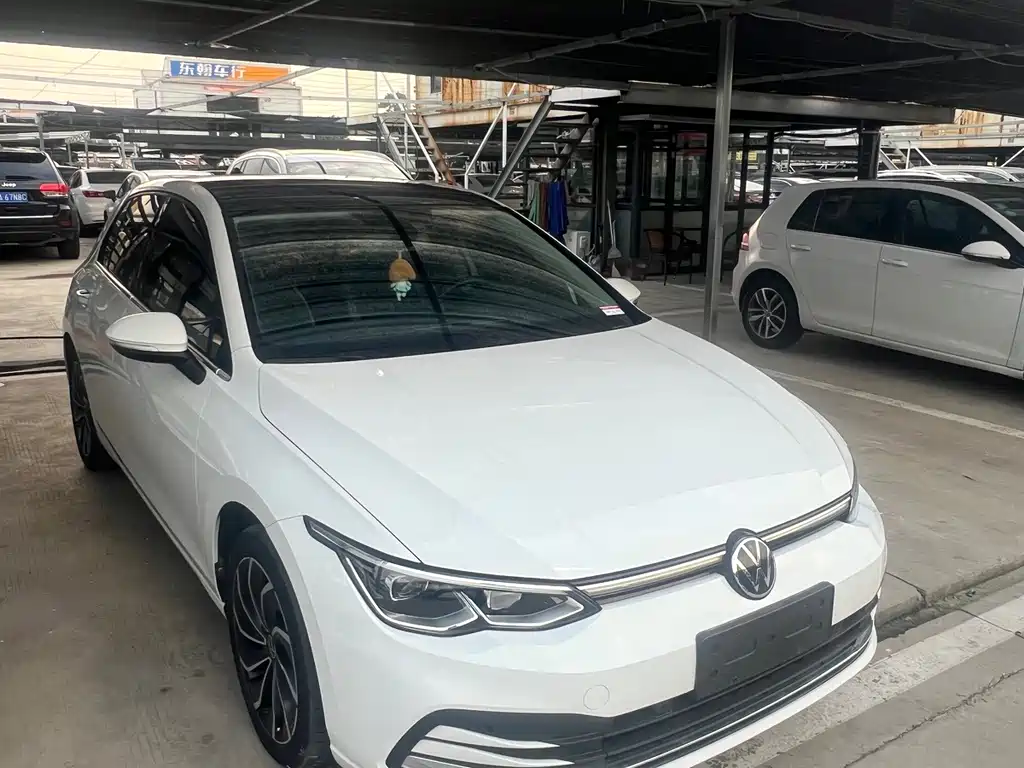 Volkswagen Golf — миниатюра 3