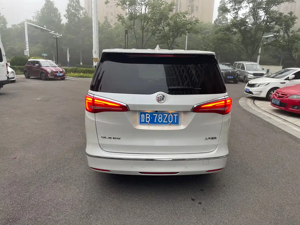 Buick GL8 2017 ES 28T Luxury V