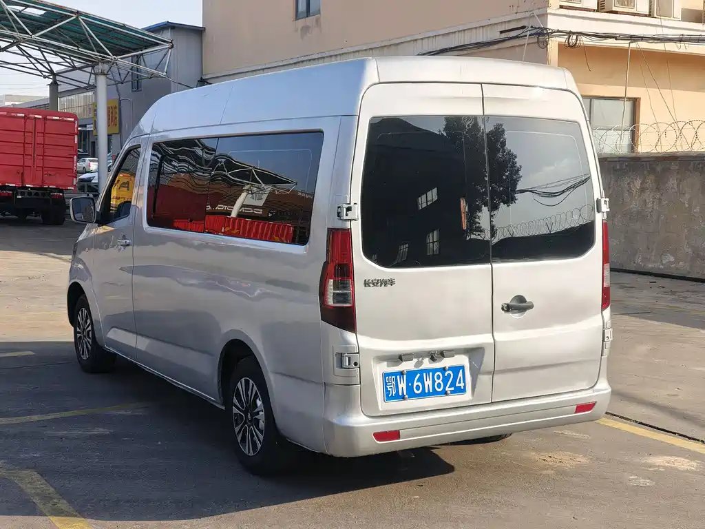 CHANGAN CHANGAN RUIXING M90