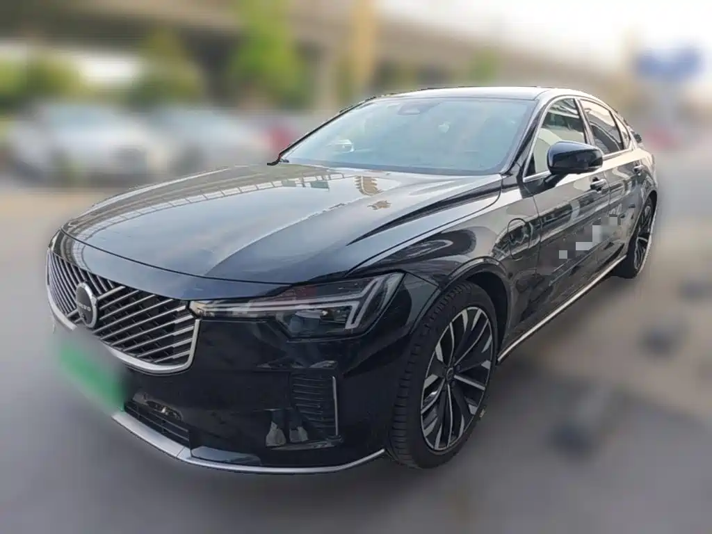 Volvo S90 2026 Luxury