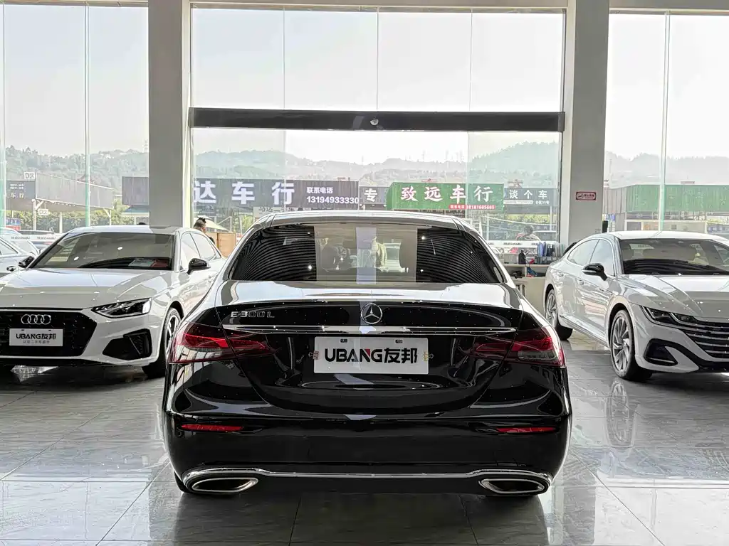 MERCEDES-BENZ E CLASS