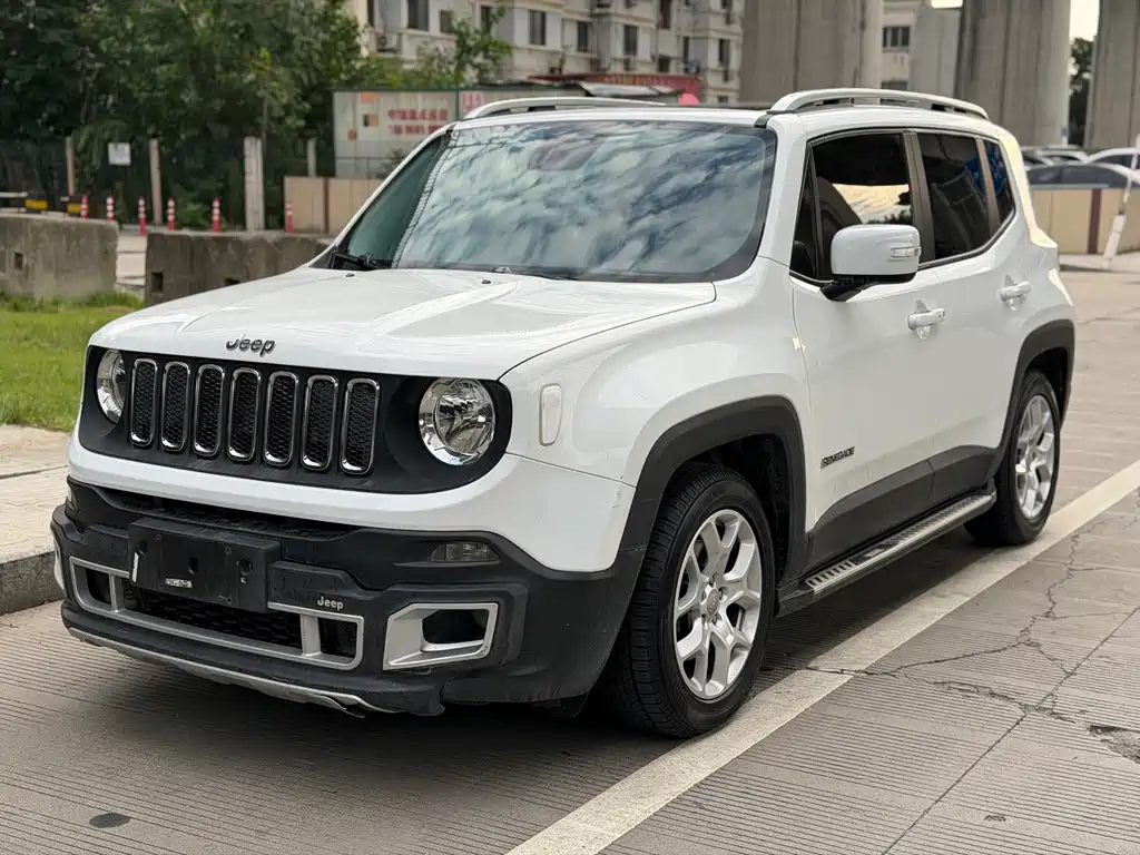 Купить Jeep Renegade