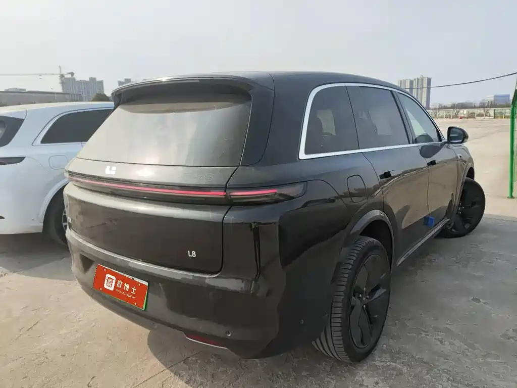 Li Auto IDEAL L8