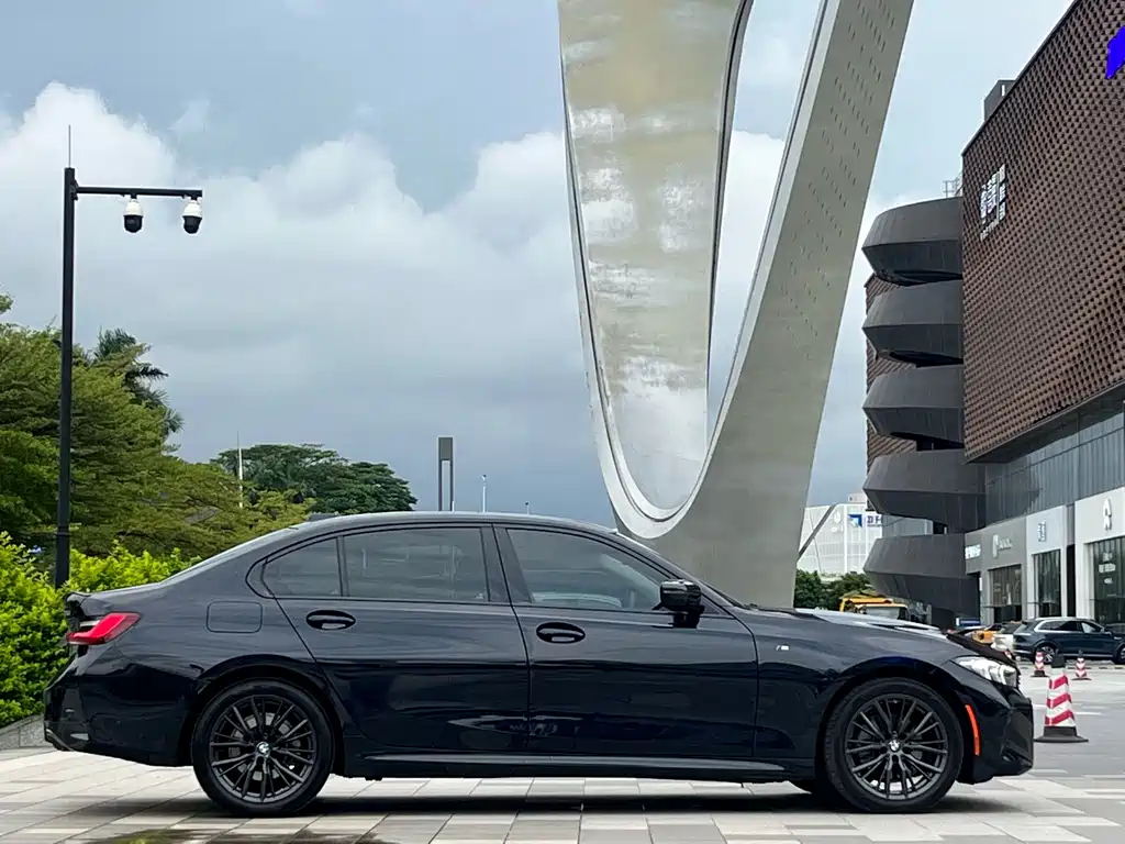 BMW 3 Series — миниатюра 10