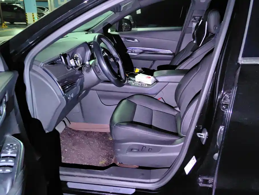 Cadillac XT4 — миниатюра 9