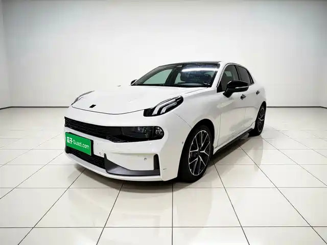 2022 Lynk & Co 03
