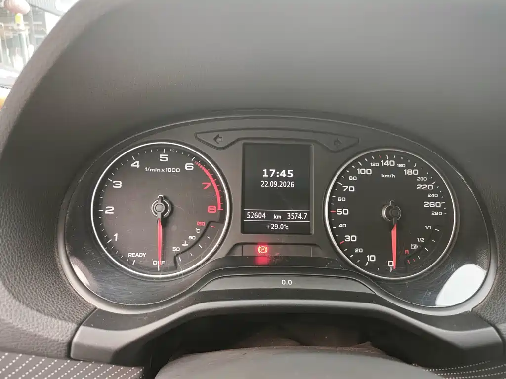 Audi Q2L — миниатюра 5