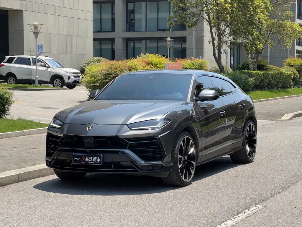 Lamborghini Urus 2019