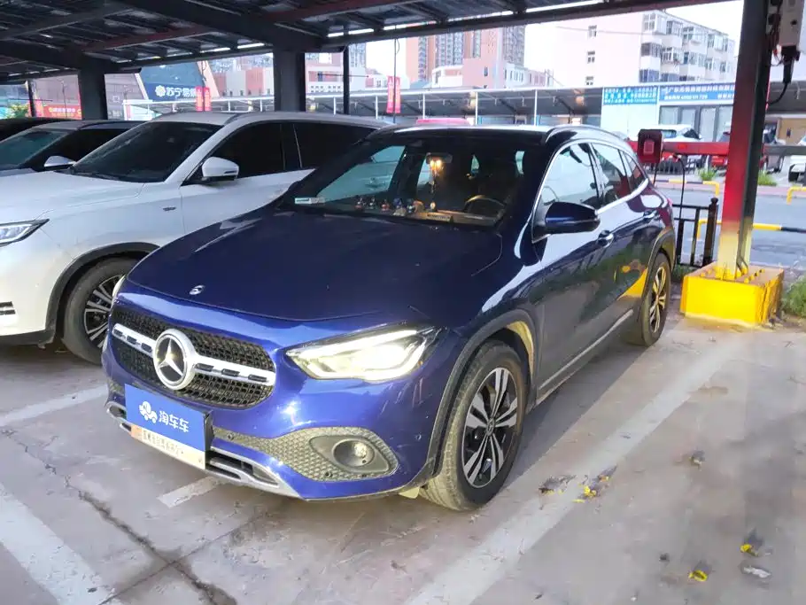 Mercedes-Benz GLA