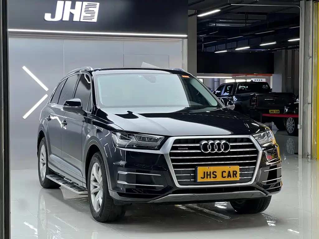 Audi Q7 2019 55 TFSI