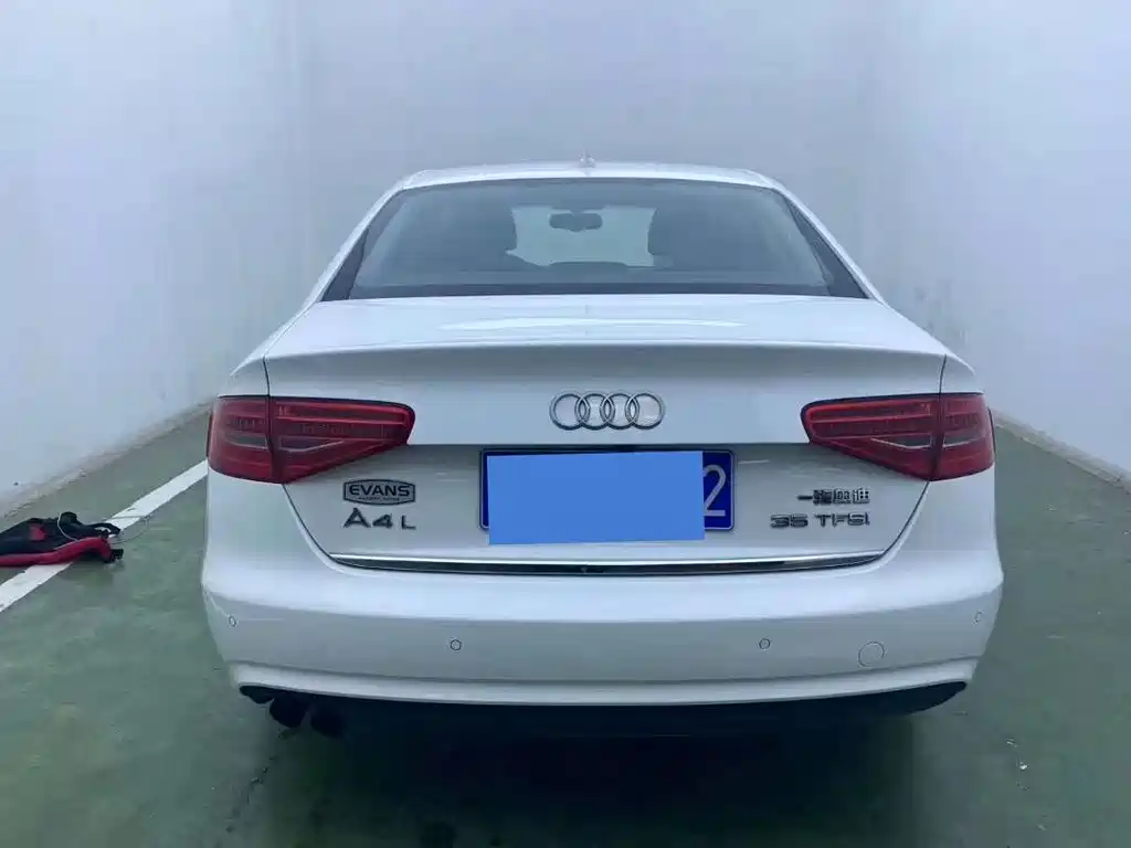 Audi A4L 2013 35 TFSI AT Comfort
