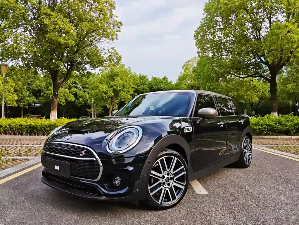 Купить MINI Mini Clubman