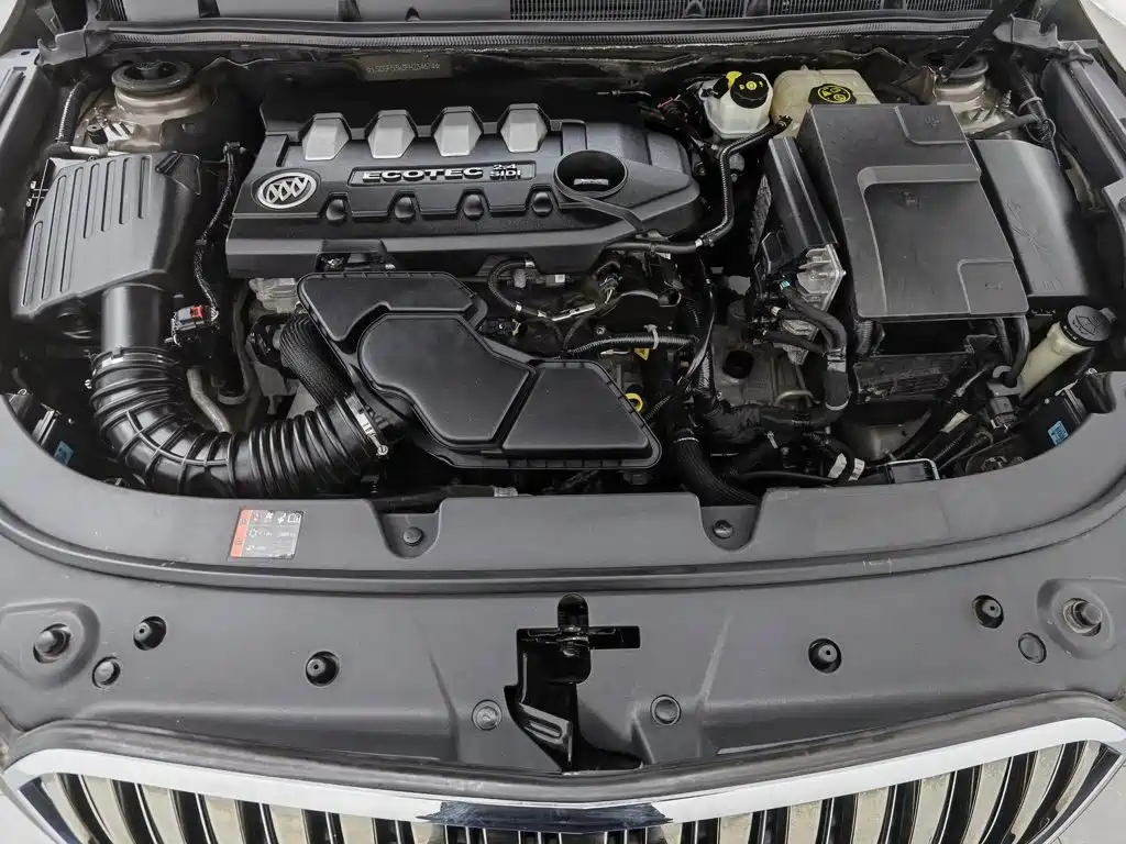 Buick LaCrosse — миниатюра 6