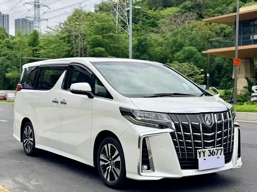 Toyota Alphard 2018 3.5L Luxury