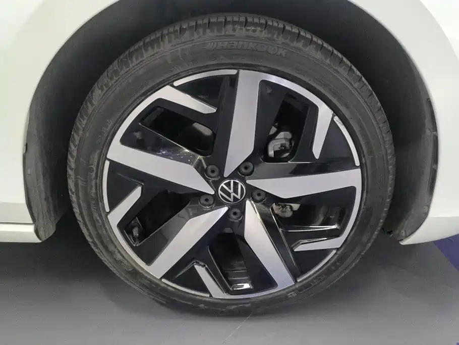 Volkswagen Lamando — миниатюра 6