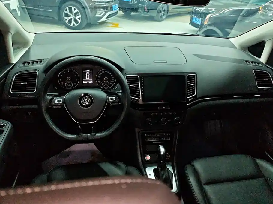 Volkswagen Sharan — миниатюра 12