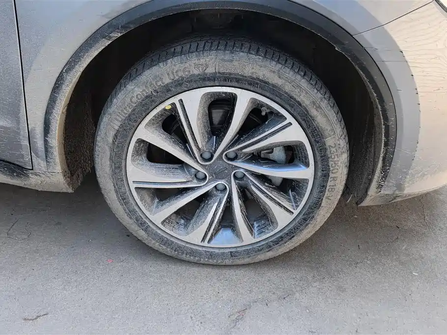 GEELY AUTOMOBILE JIAJIE