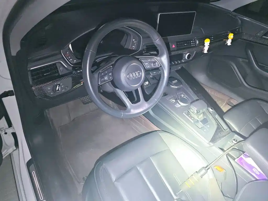 Audi A4L — миниатюра 5