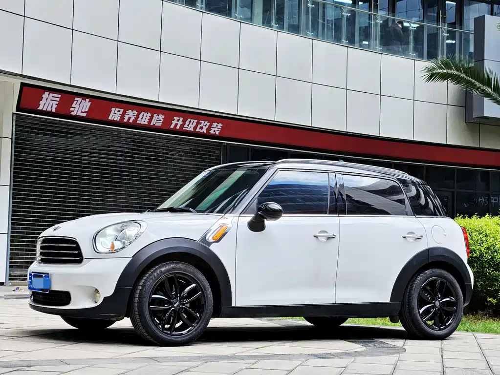 Mini Mini Countryman 2013