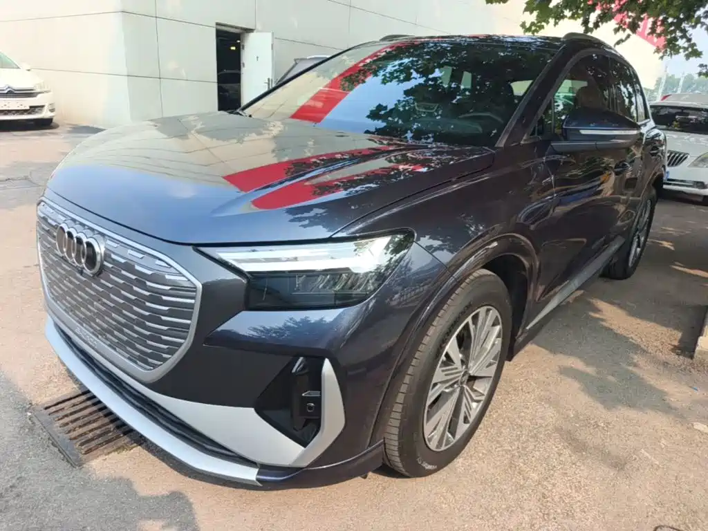 奥迪Q4 e-tron 2023款 40 e-tron 创行版 2023