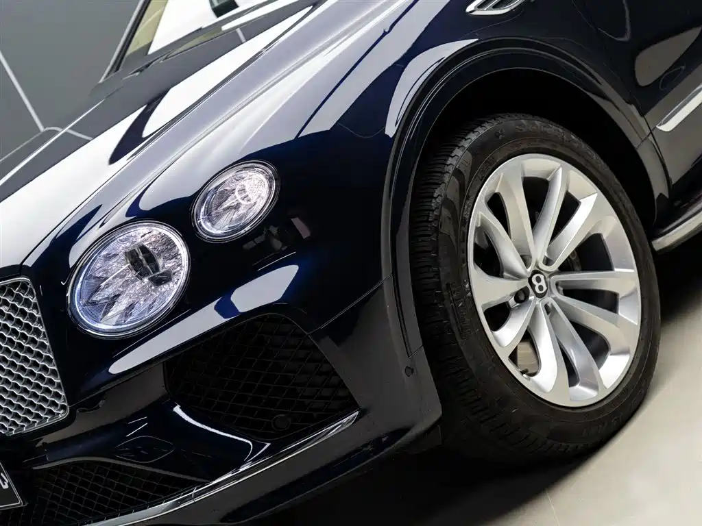 Bentley Bentayga 2024 4.0T V8