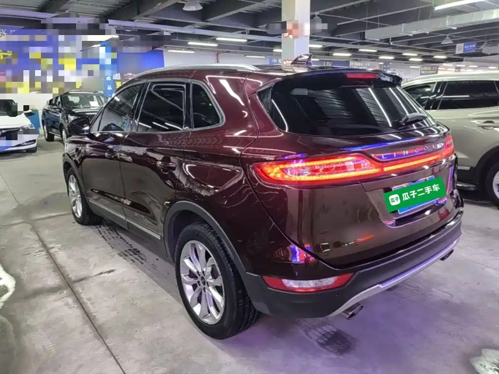 Lincoln MKC — миниатюра 5