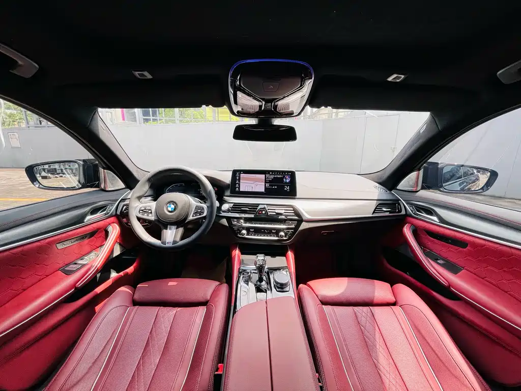 BMW 5 Series 5 2021 535Le M Sport
