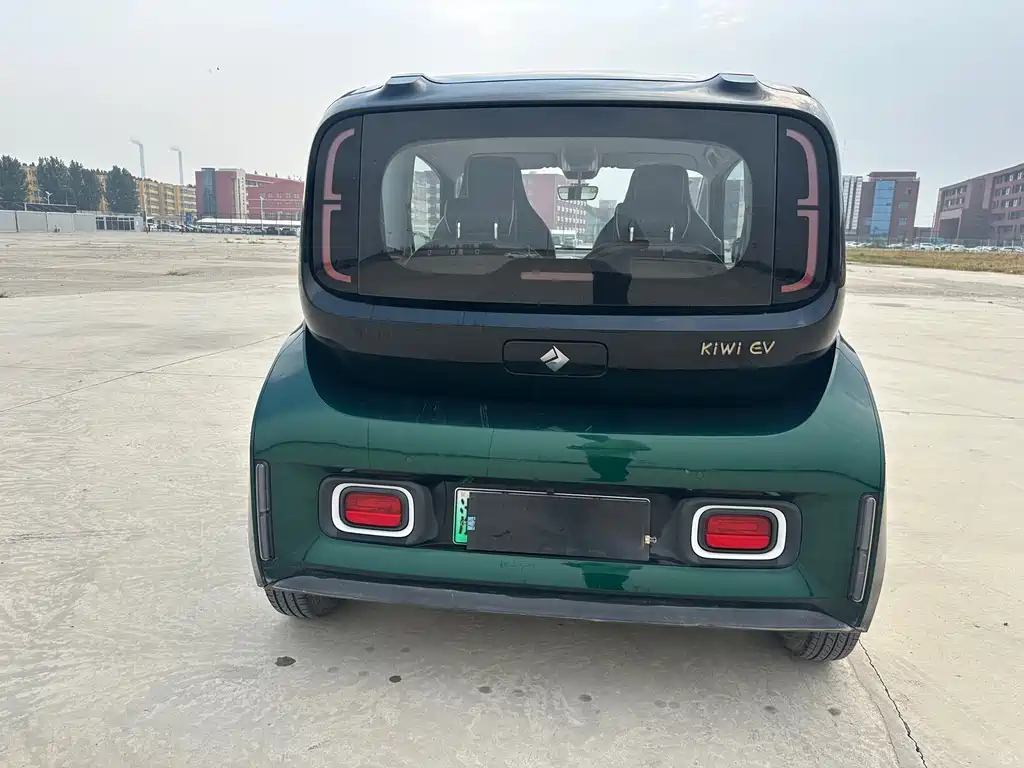 Baojun KiWi EV — миниатюра 6