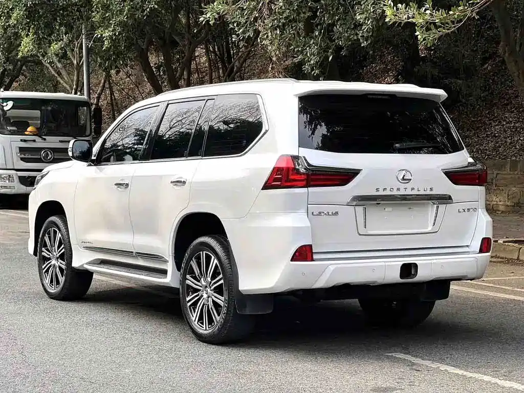 Lexus LX 2017 570 Luxury