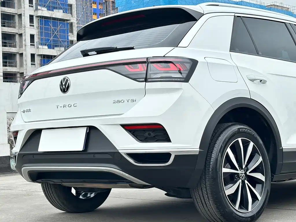 Volkswagen T-Roc — миниатюра 12