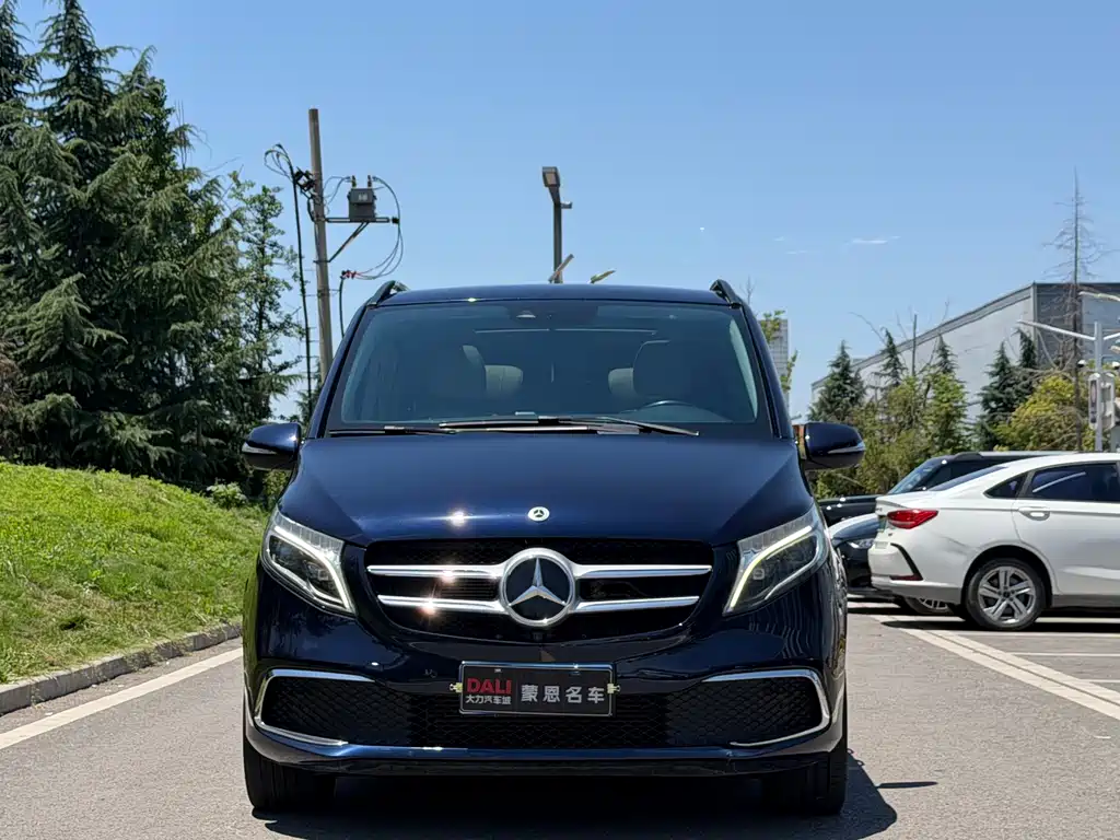 Mercedes-Benz V-Class V 2021 V 260 L Luxury