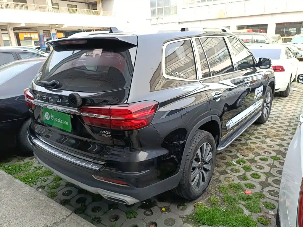 Roewe RX8 — миниатюра 7