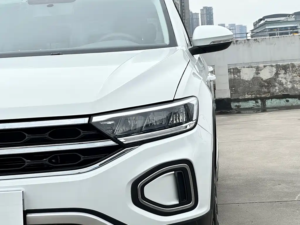 Volkswagen T-Roc — миниатюра 5